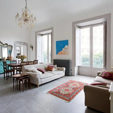 Piazza Marina Chic Apartment *