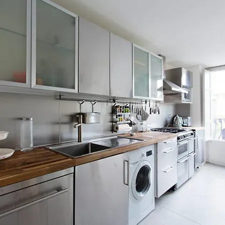 Apartment Piazza Marina Chic
