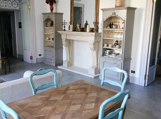 Piazza Marina Chic Apartment Palermo