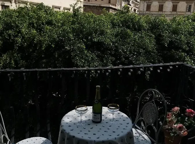 Piazza Marina Chic *