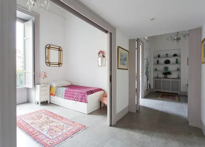 Piazza Marina Chic Apartment *
