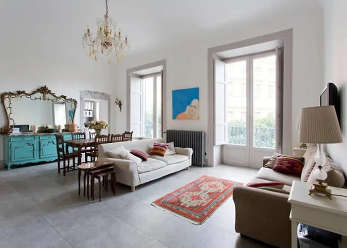 Piazza Marina Chic Apartment *