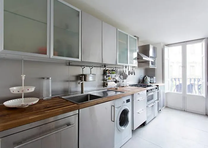 Apartment Piazza Marina Chic